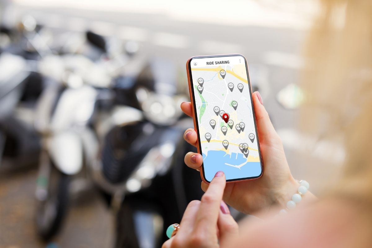 Uber's Global Cash Ride: Who's Paying Big and Who's Late? - UBER Stock